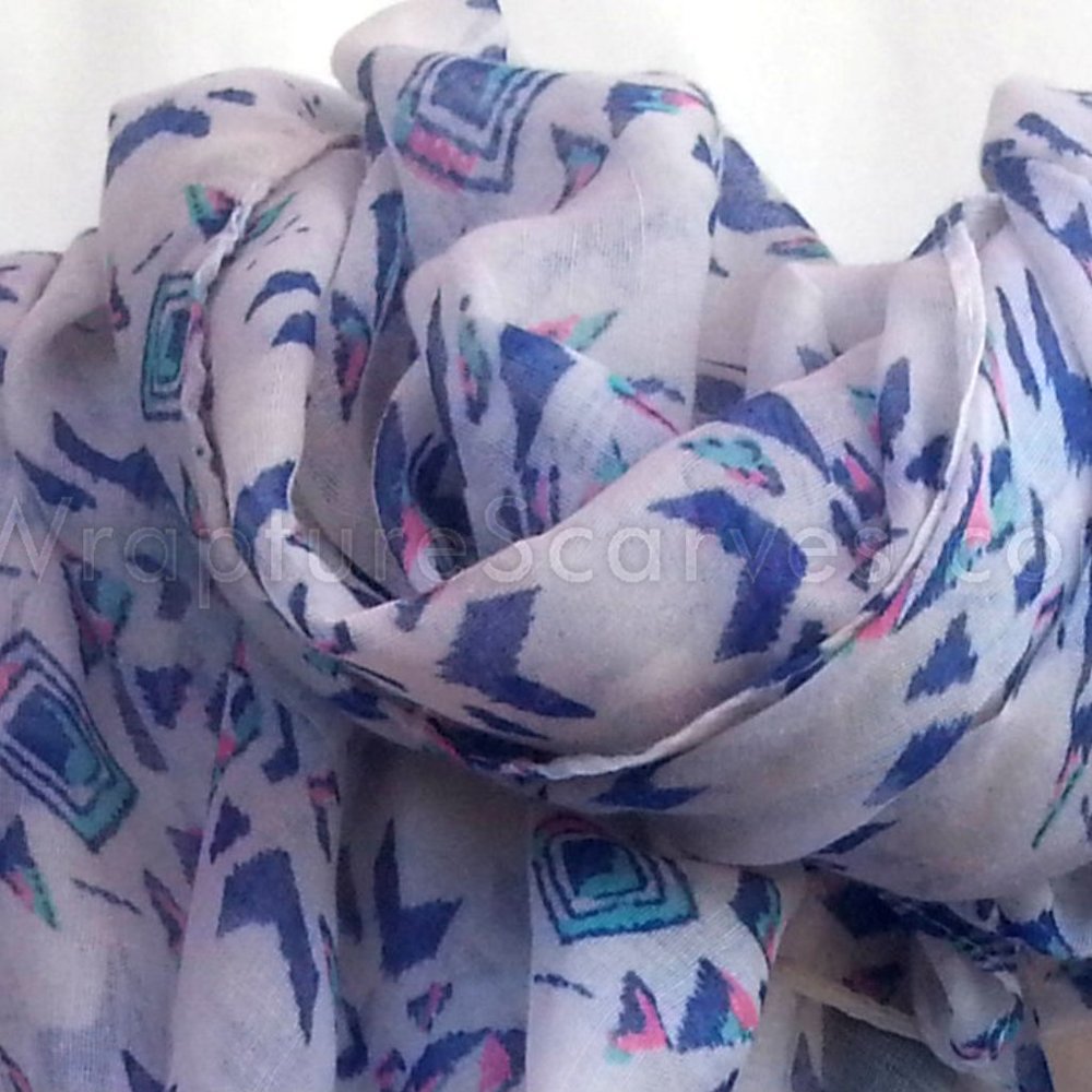 "Sarah" 100% Woven Polyester Infinity Scarf $6.99 Shipping 68X76" XLarge NWOT
